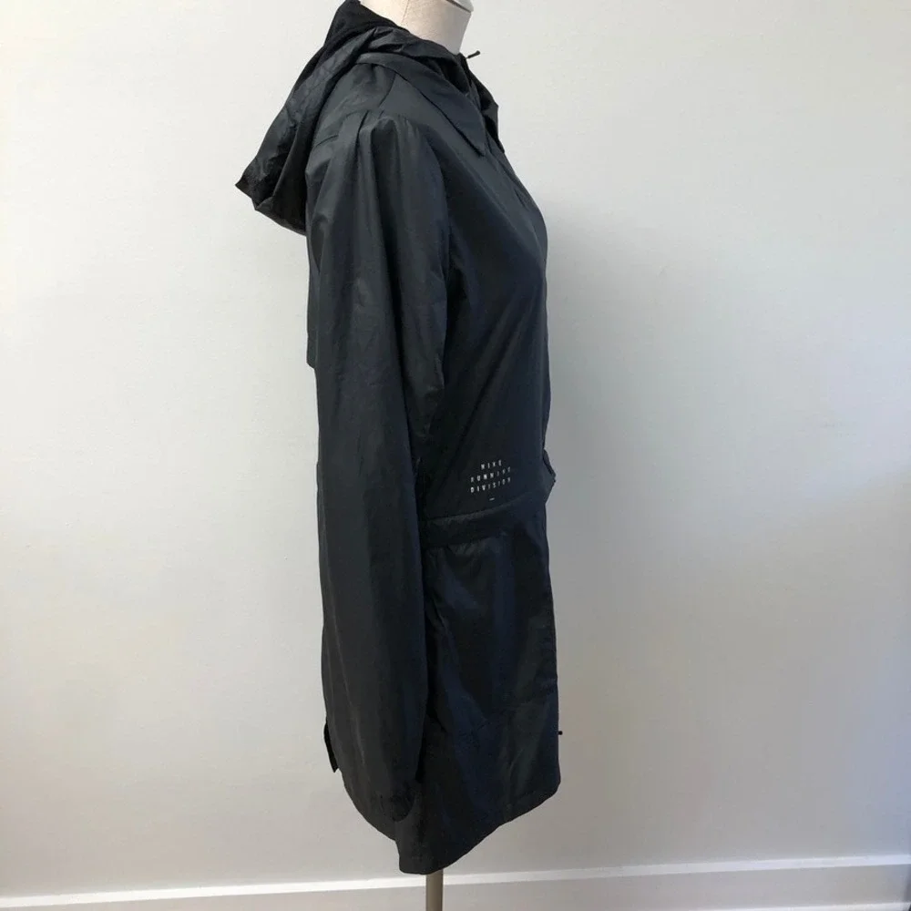 Nike Running Jacket Womens Small Tall Black Aeroshield Triple‎ Swoosh Activewear
